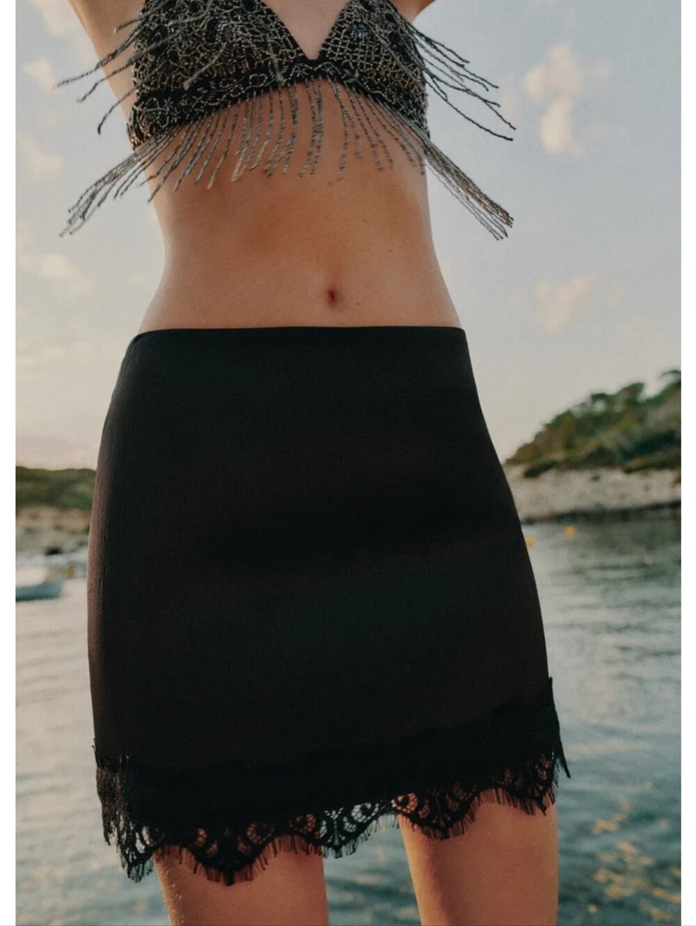 Zara Black Lace Trim Mini Skirt - Picture 2 of 9